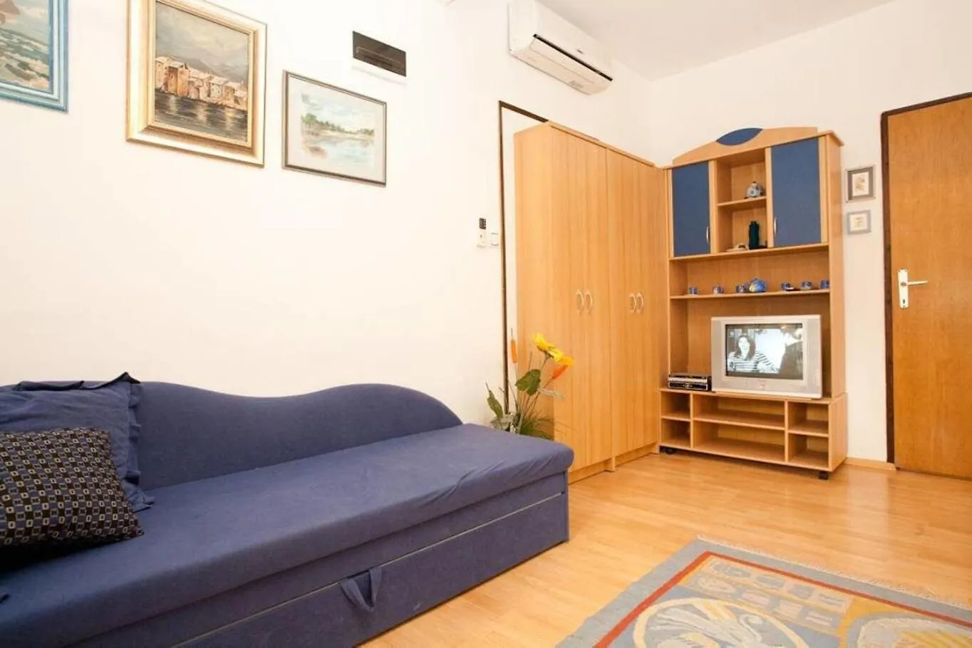 Apartments Miro - 300 M From Sea Jadranovo