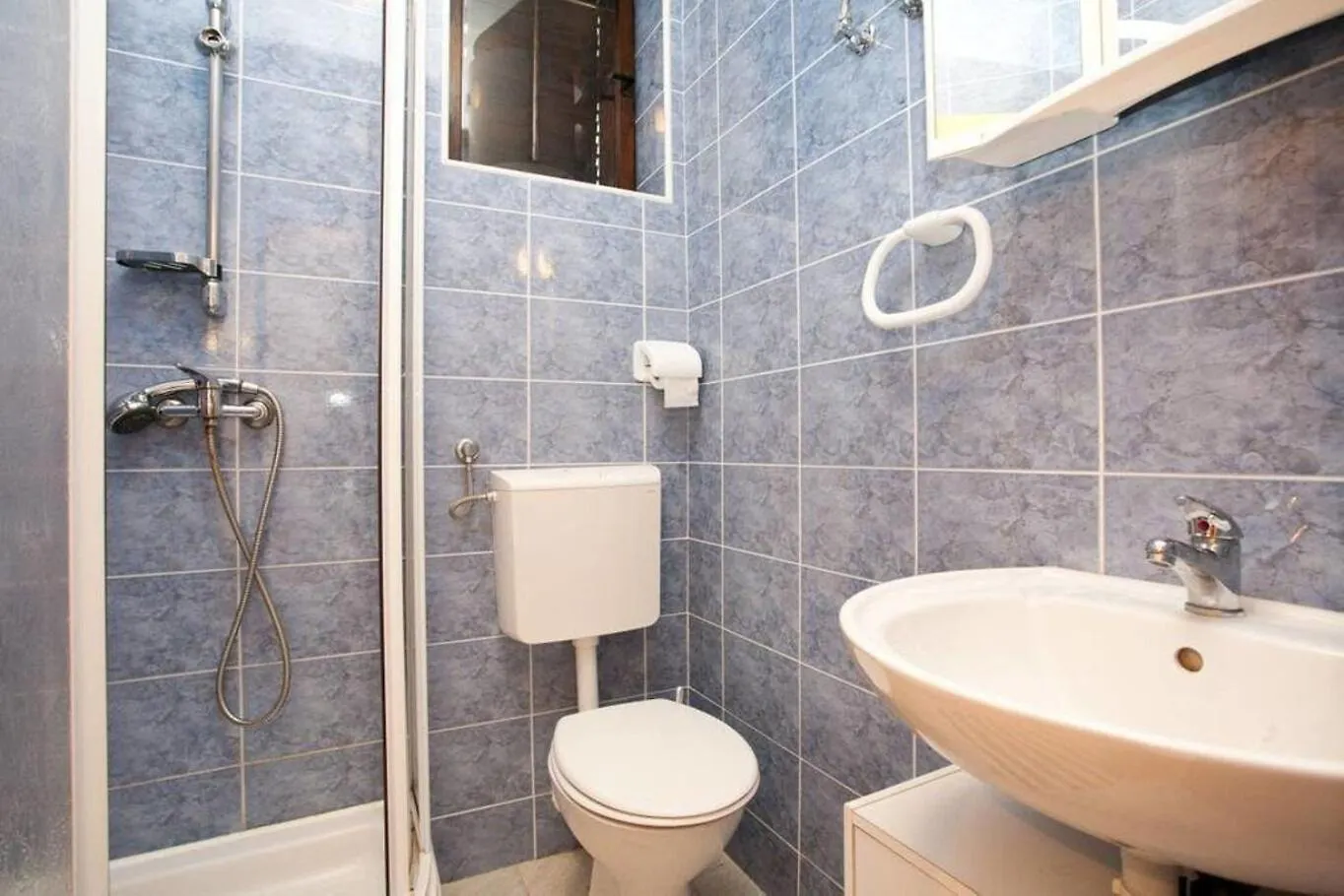 Apartments Miro - 300 M From Sea Jadranovo
