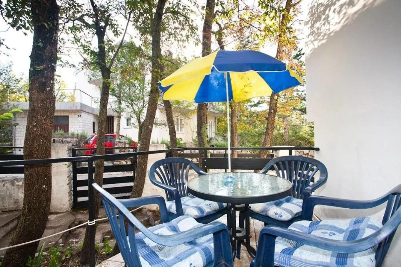 Apartments Miro - 300 M From Sea Jadranovo